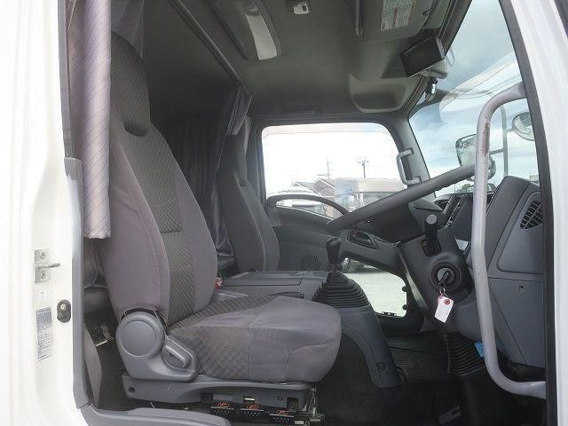 ISUZU FORWARD 2019 Image 31