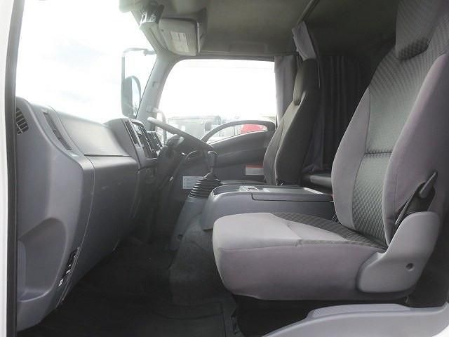 ISUZU FORWARD 2019 Image 31