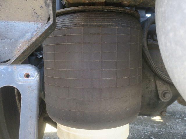 HINO PROFIA 2006 Image 31