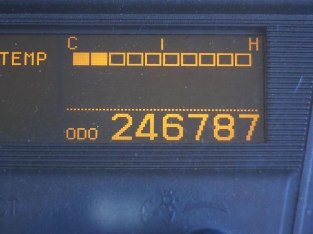 NISSAN DIESEL CONDOR 2013 Image 31