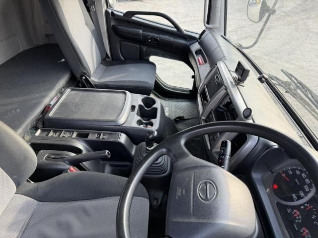 HINO RANGER 2014 Image 31