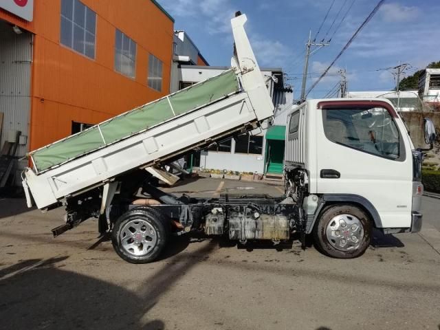 MITSUBISHI CANTER 2013 Image 31