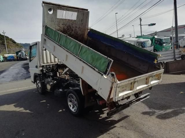 MITSUBISHI CANTER 2013 Image 31