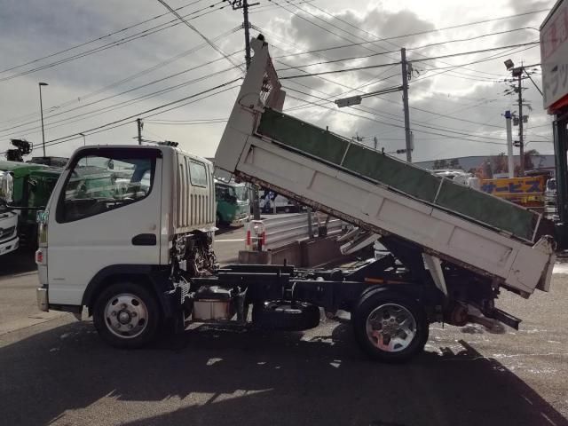 MITSUBISHI CANTER 2013 Image 31