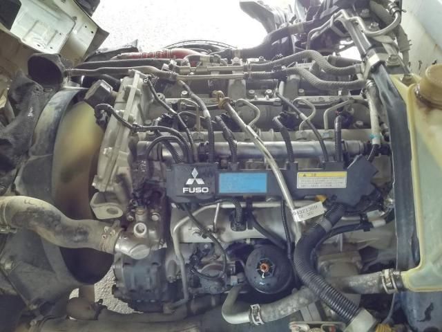 MITSUBISHI CANTER 2013 Image 31