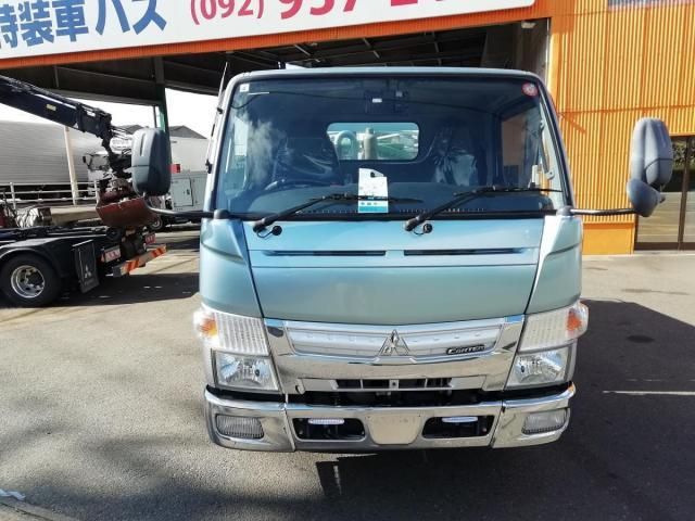 MITSUBISHI CANTER 2017 Image 31