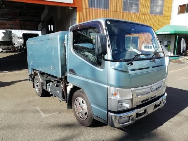 MITSUBISHI CANTER 2017 Image 31