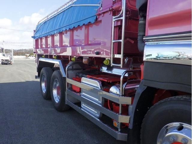 ISUZU GIGA 2013 Image 31