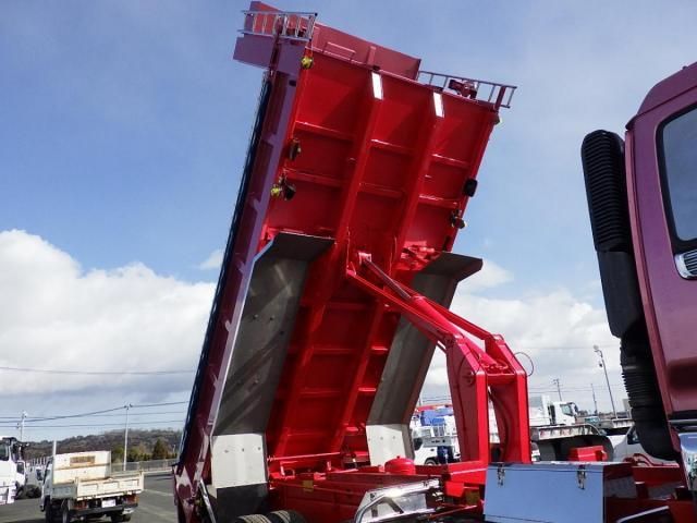 ISUZU GIGA 2013 Image 31