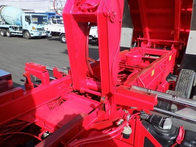 ISUZU GIGA 2013 Image 31