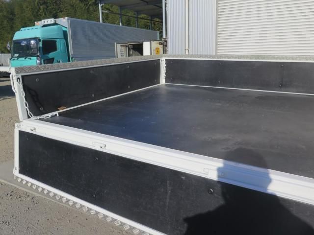 ISUZU ELF 2021 Image 31