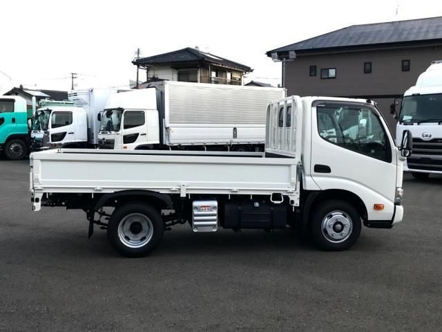 HINO DUTRO 2025 Image 31