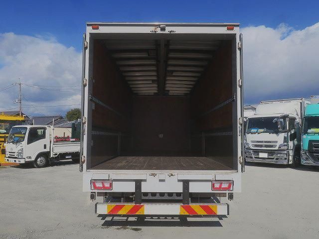 ISUZU FORWARD 2015 Image 31