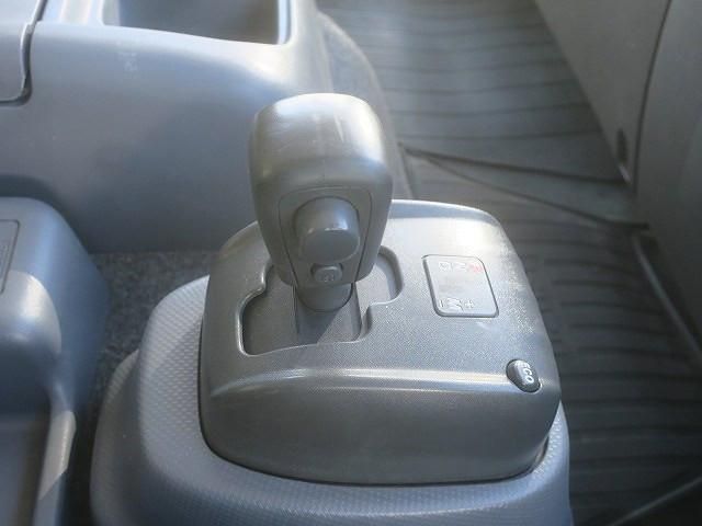 ISUZU FORWARD 2015 Image 31