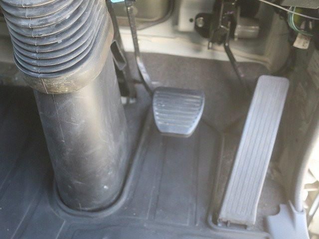 ISUZU FORWARD 2015 Image 31