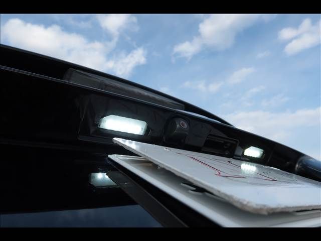 TOYOTA PRIUS 2017 Image 31