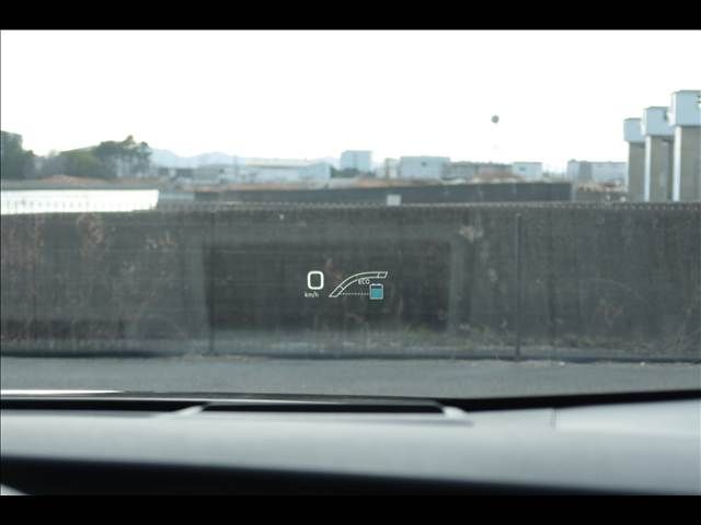 TOYOTA PRIUS 2017 Image 31