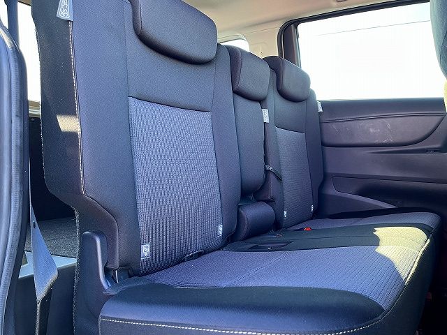 TOYOTA SIENTA 2019 Image 31