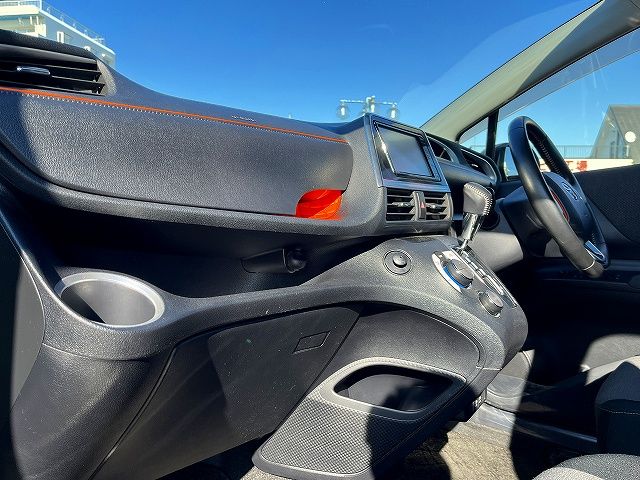 TOYOTA SIENTA 2019 Image 31