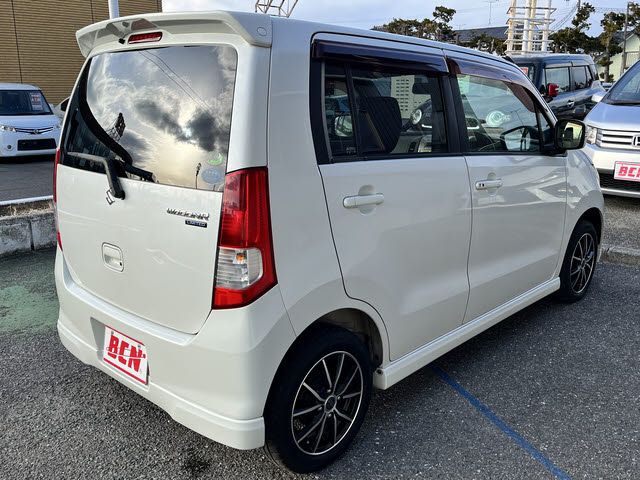 SUZUKI WAGON R 2012 Image 31