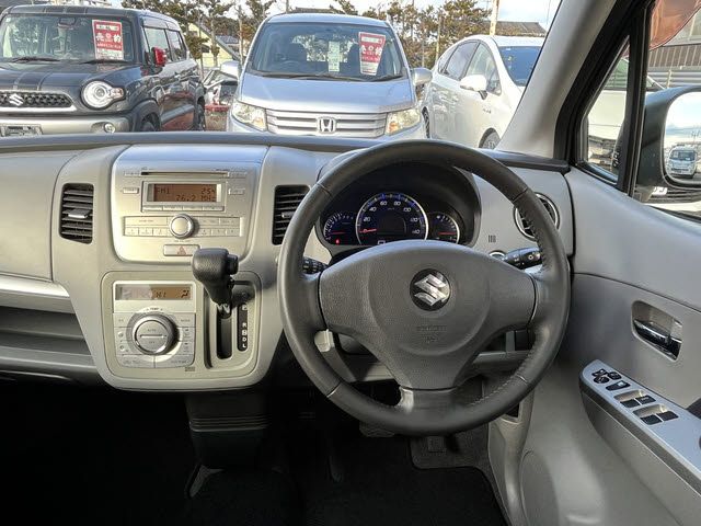 SUZUKI WAGON R 2012 Image 31
