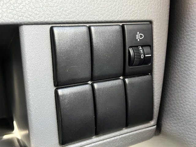 SUZUKI WAGON R 2012 Image 31