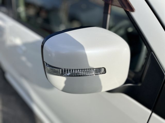 SUZUKI WAGON R 2012 Image 31