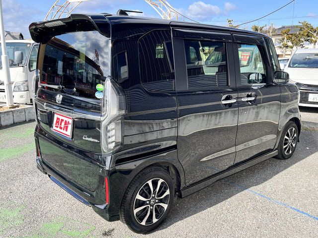 HONDA N BOX CUSTOM 2020 Image 31