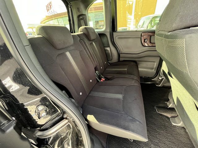 HONDA N BOX CUSTOM 2020 Image 31