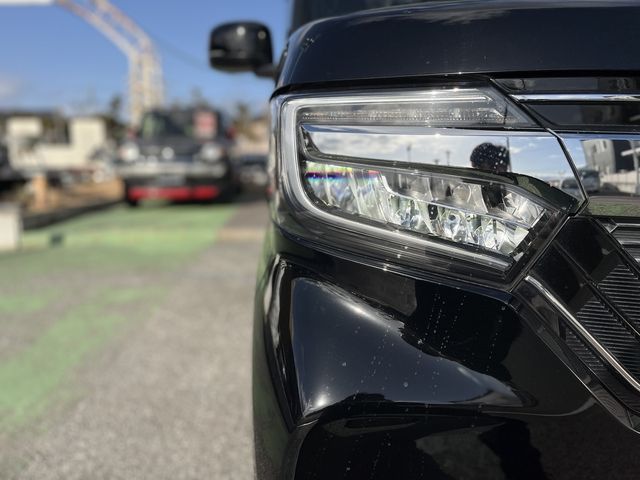 HONDA N BOX CUSTOM 2020 Image 31