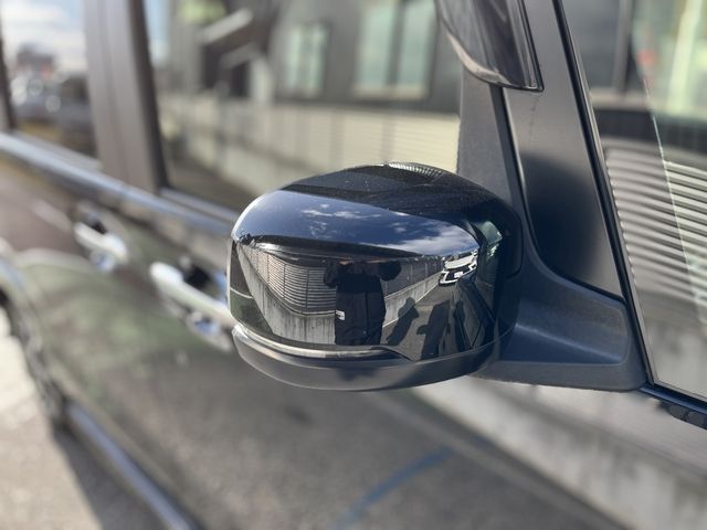 HONDA N BOX CUSTOM 2020 Image 31