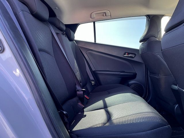 TOYOTA PRIUS 2021 Image 31