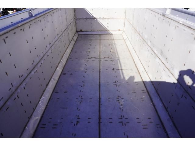 MITSUBISHI FUSOU SUPER GREAT 2025 Image 31