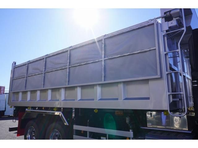 MITSUBISHI FUSOU SUPER GREAT 2025 Image 31