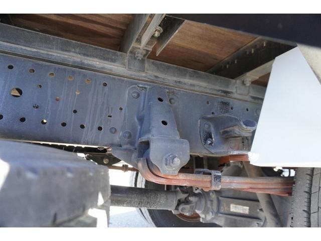 ISUZU ELF 2014 Image 31