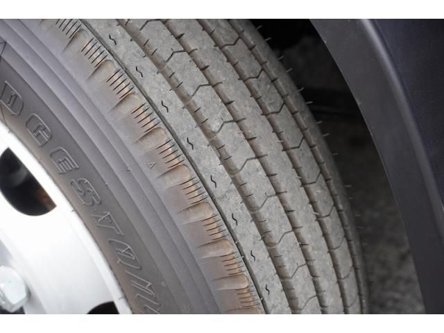 MITSUBISHI CANTER 2024 Image 31