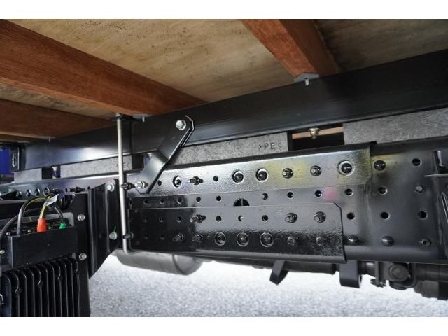 MITSUBISHI CANTER 2024 Image 31