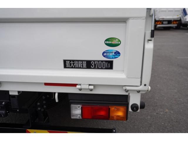 MITSUBISHI CANTER 2024 Image 31