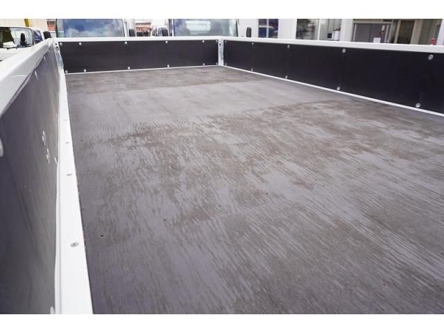 MITSUBISHI CANTER 2024 Image 31