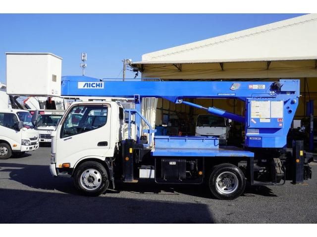 HINO DUTRO 2013 Image 31