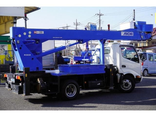 HINO DUTRO 2013 Image 31