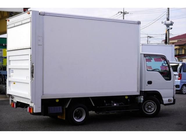 ISUZU ELF 2017 Image 31