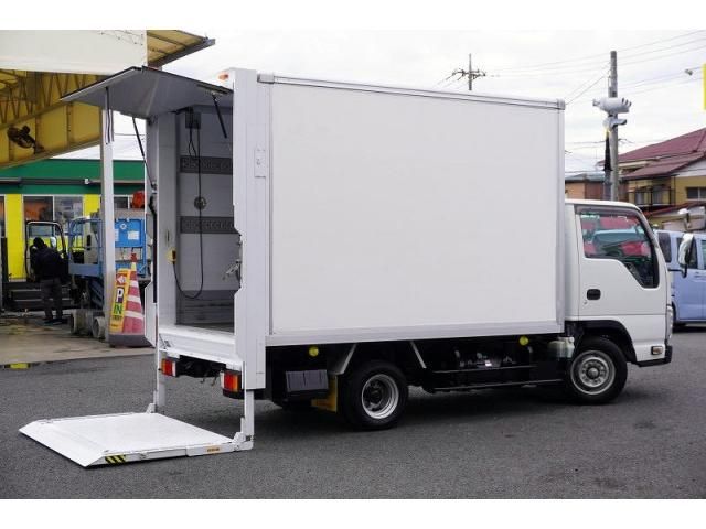 ISUZU ELF 2017 Image 31