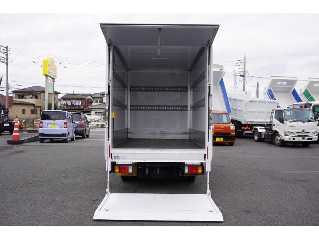 ISUZU ELF 2017 Image 31