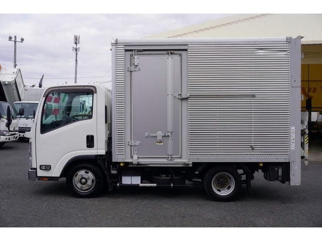 ISUZU ELF 2021 Image 31