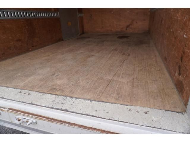 ISUZU ELF 2021 Image 31