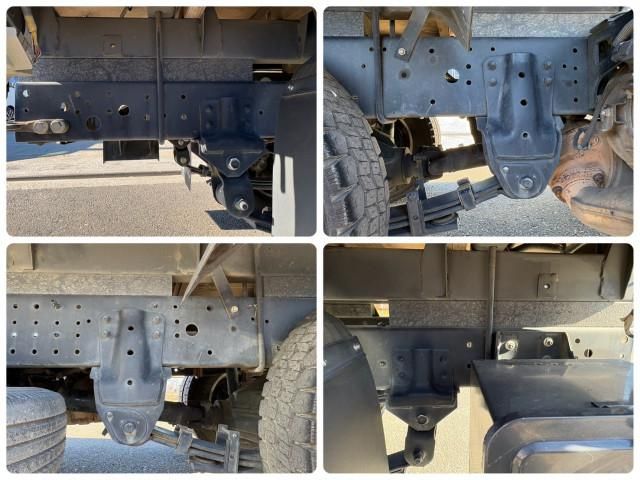 HINO DUTRO 2019 Image 31