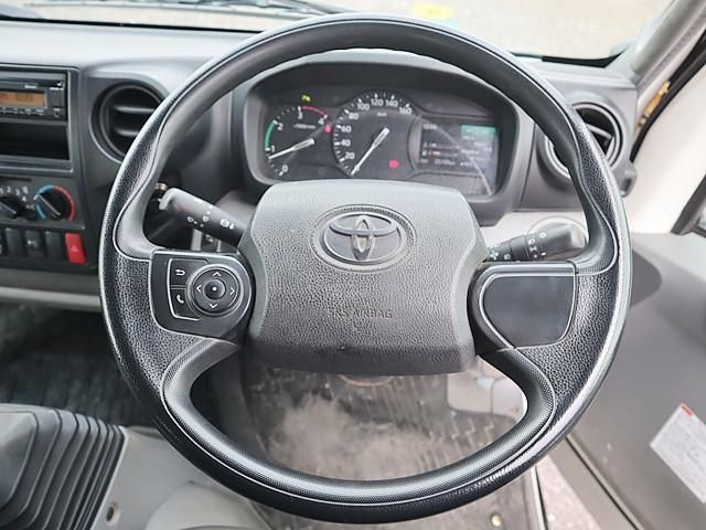 TOYOTA DYNA 2021 Image 31