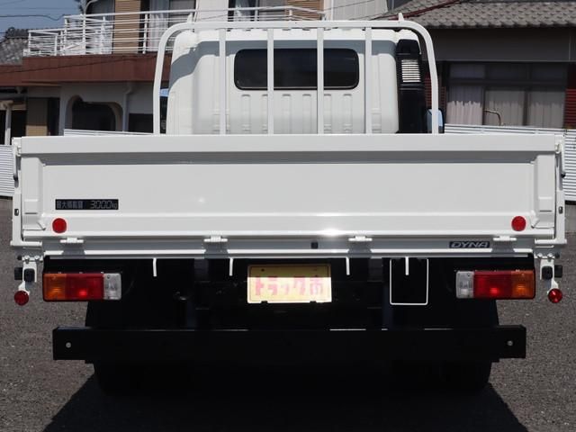 TOYOTA DYNA 2021 Image 31