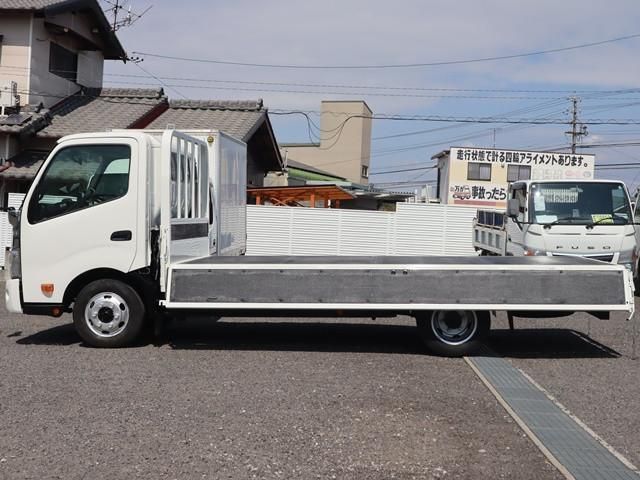 TOYOTA DYNA 2021 Image 31